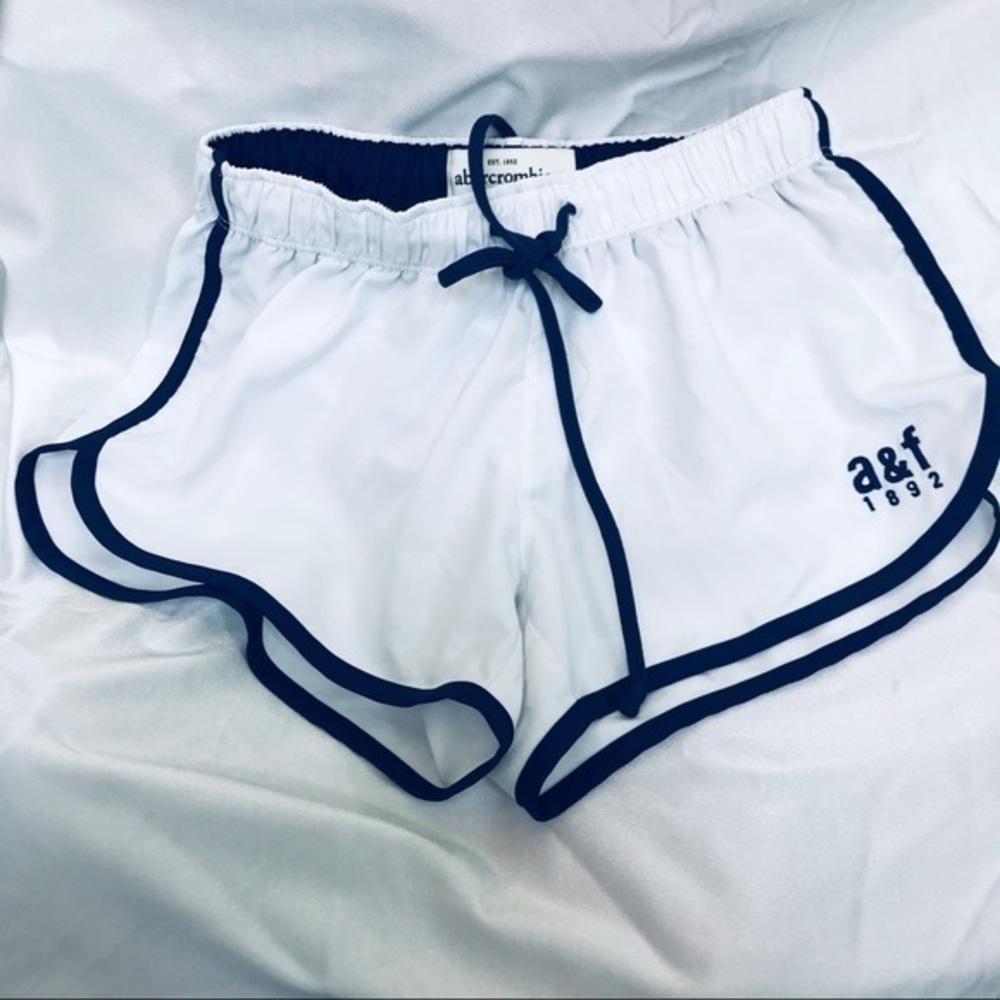 Abercrombie Kids Swim/Shorts-Size M
